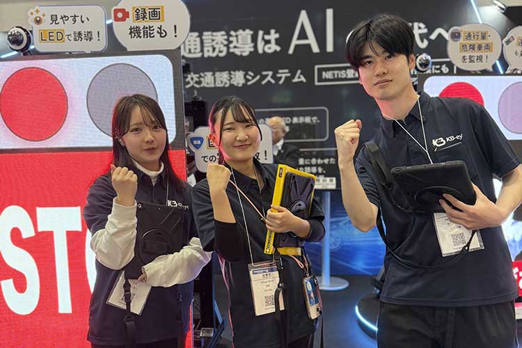 主な仕事の様子1-